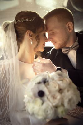 Top Dubai Wedding Photographers in 2025.